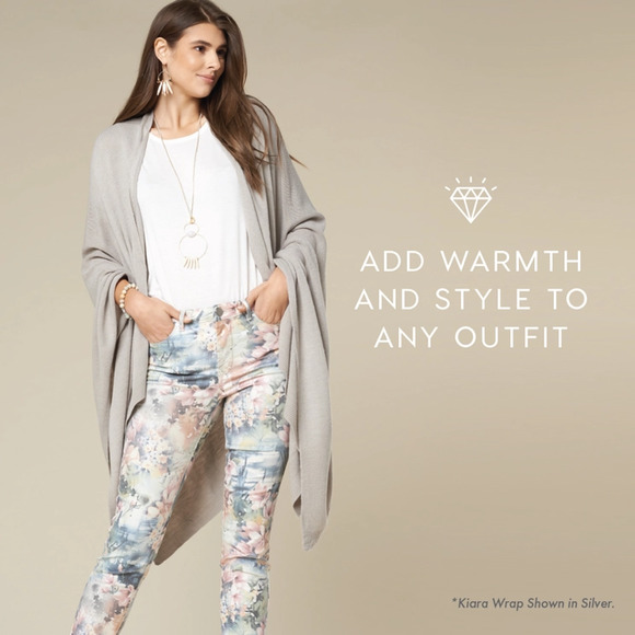 Navy Blue Lightweight Knit Wrap Shawl Ruana - Picture 4 of 5